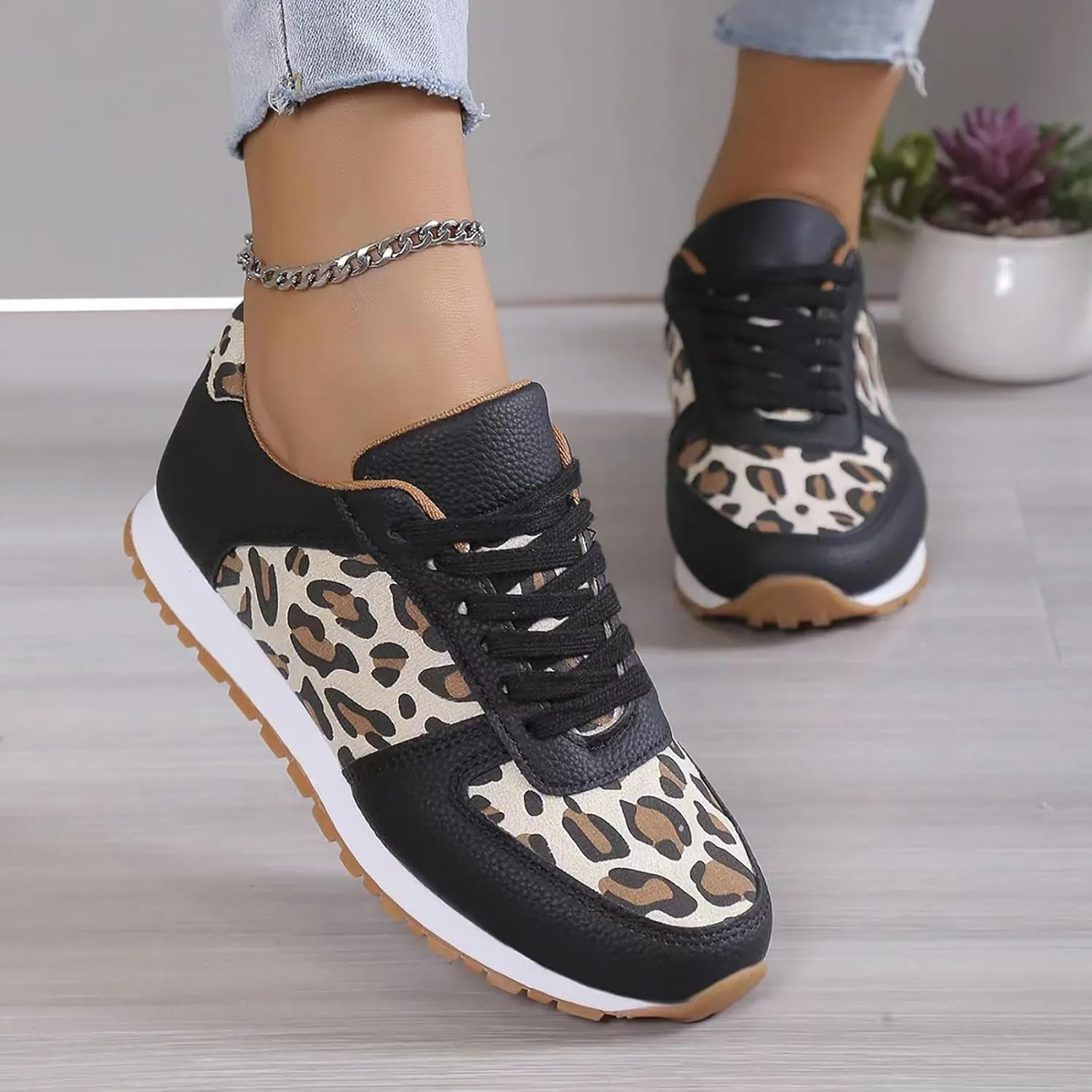 Womens Walking Shoes 2023 New Thick Bottom Leopard Print Lace Up Casual Sneakers Women Foreign Womens Running